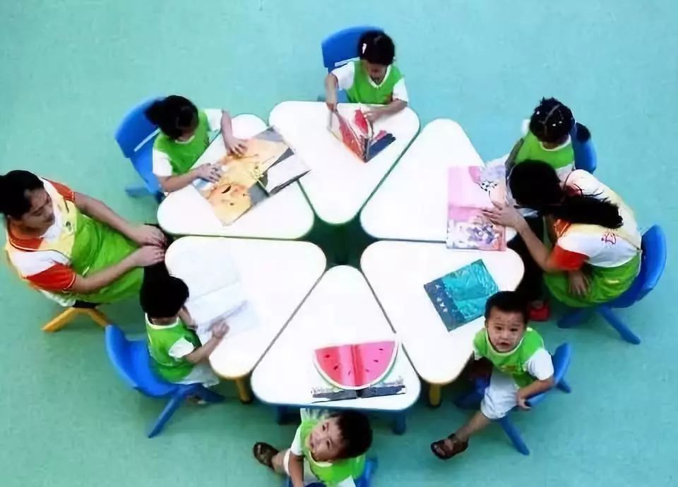 美股动态 | 小鹏汽车(XPEV.US)上涨超过3% 7月新能源车交付同比增加229%